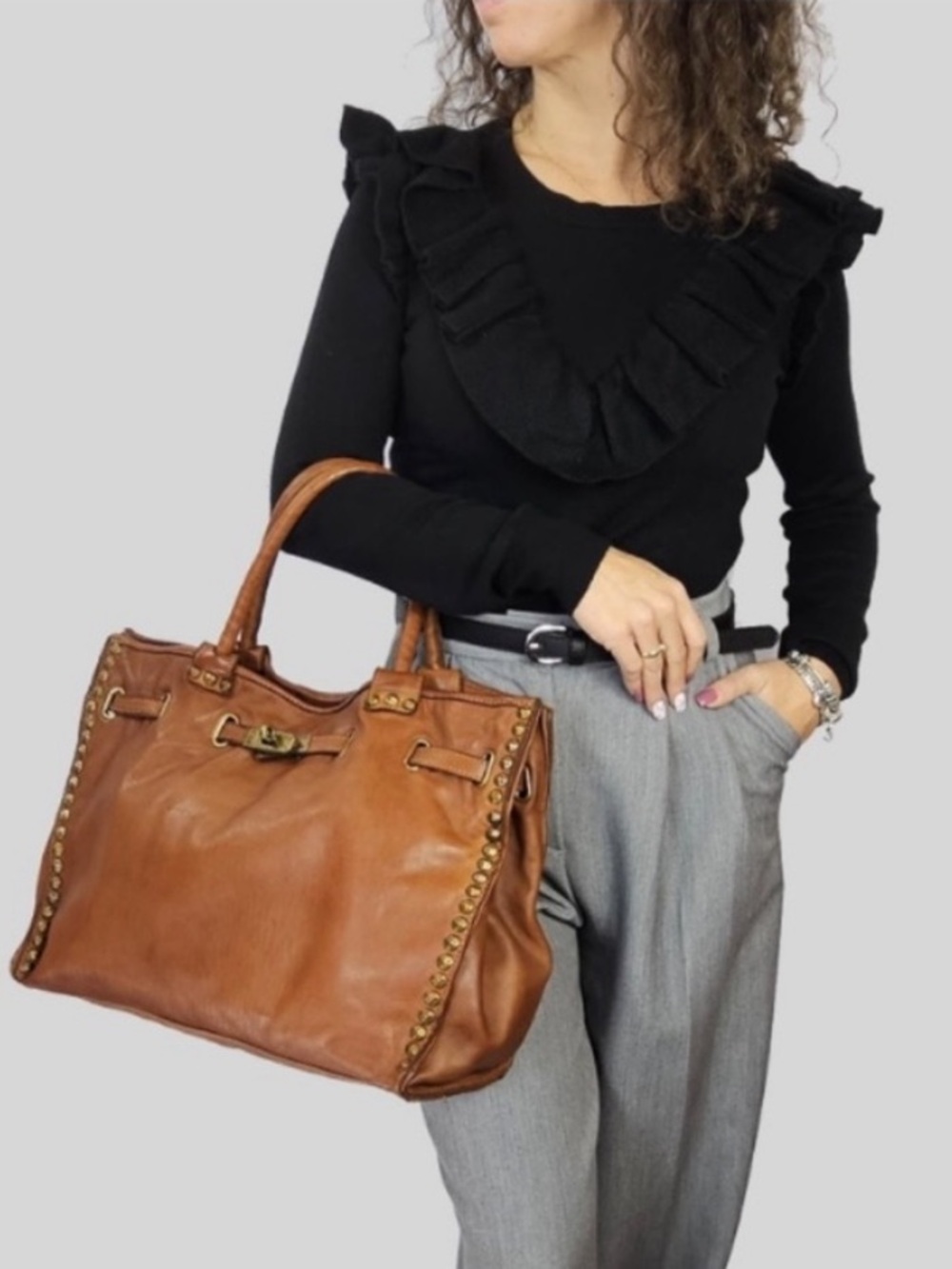 Vilenca Holland Structured Leather Tote Bag in Cognac Tan
